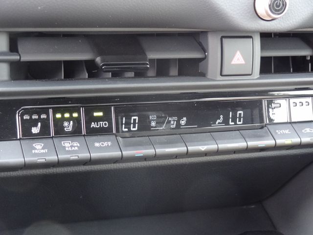 Thumbnail: 2025 Toyota Crown - 31