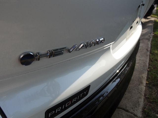 Thumbnail: 2025 Toyota Crown Signia - 6