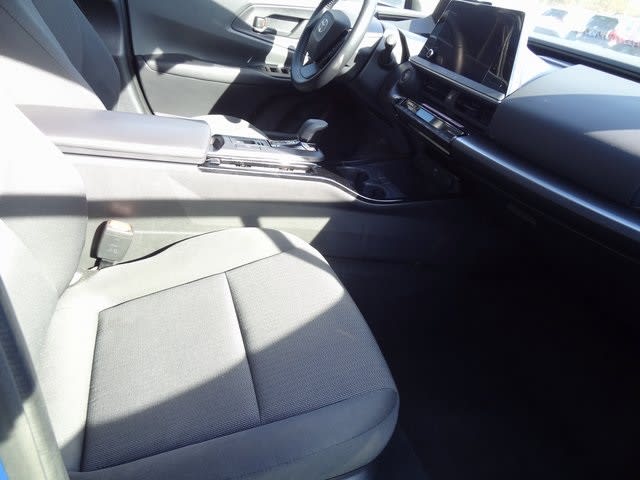 Thumbnail: 2024 Toyota Prius - 24