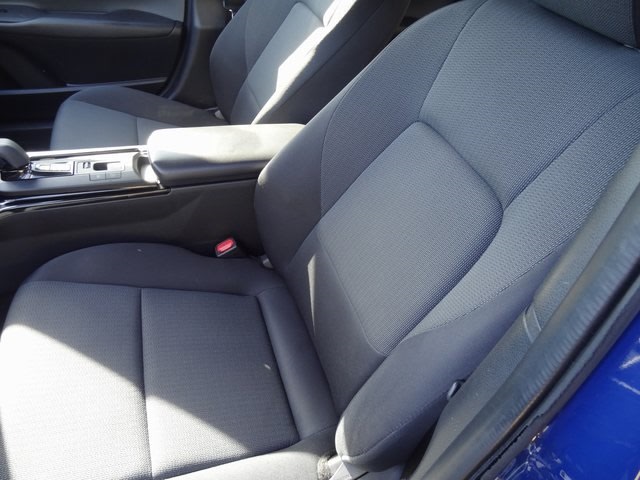 Thumbnail: 2024 Toyota Prius - 7