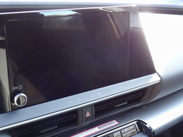 Thumbnail: 2024 Toyota Prius - 10