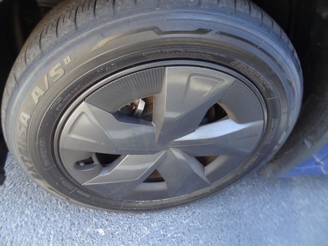 Thumbnail: 2024 Toyota Prius - 26