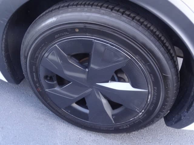 Thumbnail: 2024 Toyota Prius - 24