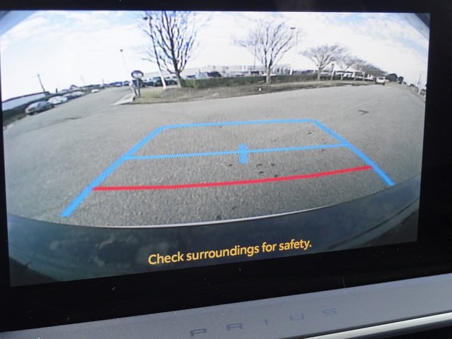 Thumbnail: 2024 Toyota Prius - 24