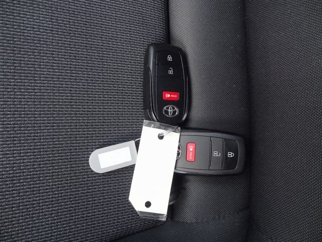 Thumbnail: 2024 Toyota Prius - 15