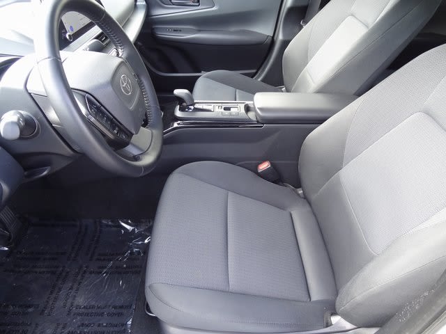 Thumbnail: 2024 Toyota Prius - 10