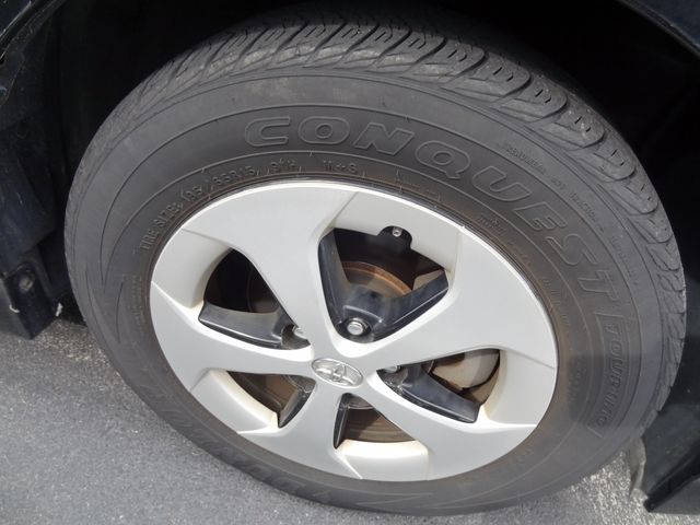 Thumbnail: 2012 Toyota Prius - 16
