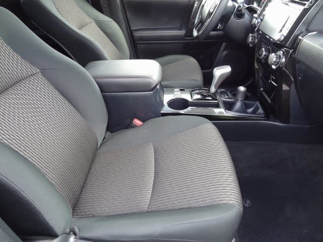 Thumbnail: 2024 Toyota 4Runner - 12