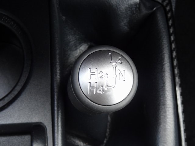 Thumbnail: 2024 Toyota 4Runner - 34