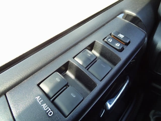 Thumbnail: 2024 Toyota 4Runner - 24