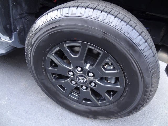 Thumbnail: 2025 Toyota 4Runner - 12