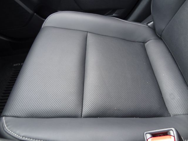 Thumbnail: 2021 Lexus UX - 34