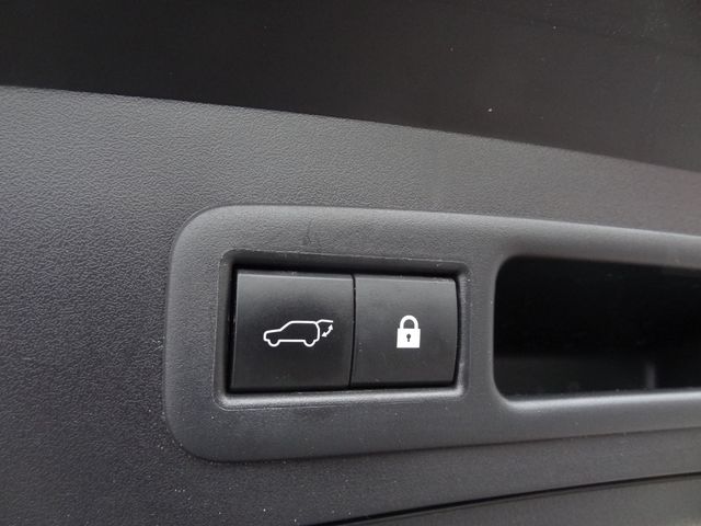 Thumbnail: 2021 Lexus UX - 20