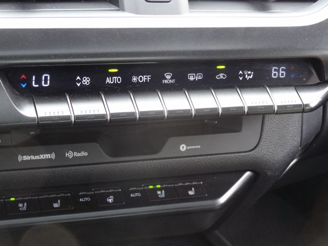 Thumbnail: 2021 Lexus UX - 31