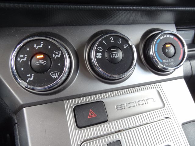Thumbnail: 2014 Scion xB - 25