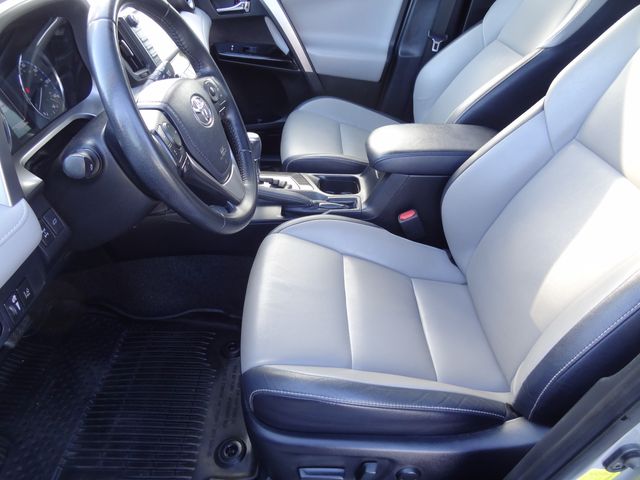 Thumbnail: 2018 Toyota RAV4 - 10