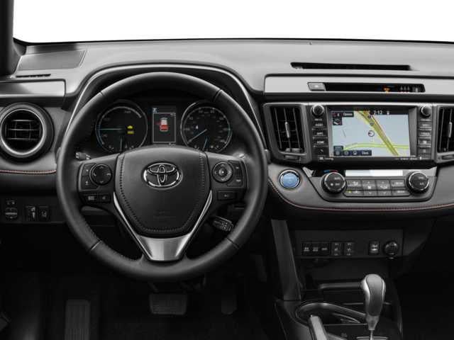 Thumbnail: 2018 Toyota RAV4 - 2