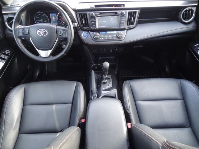 Thumbnail: 2018 Toyota RAV4 - 2