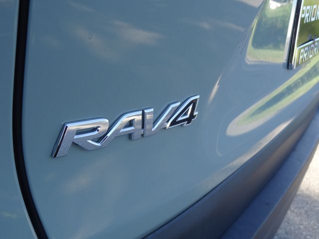 Thumbnail: 2022 Toyota RAV4 - 39