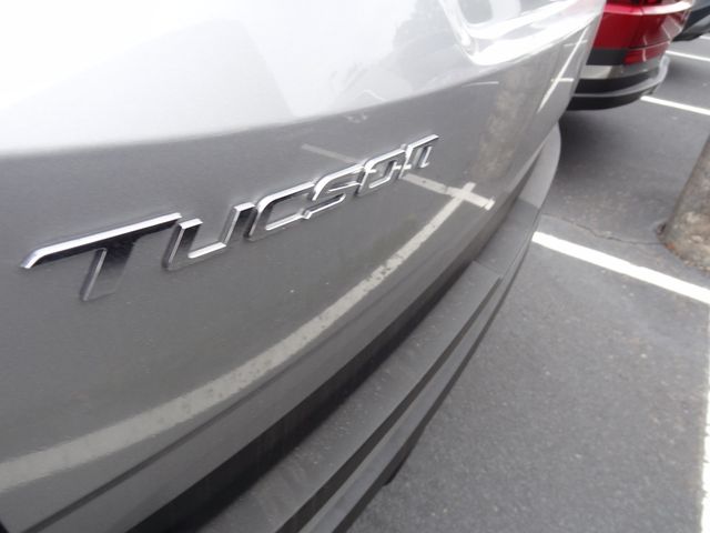 Thumbnail: 2023 Hyundai Tucson - 4
