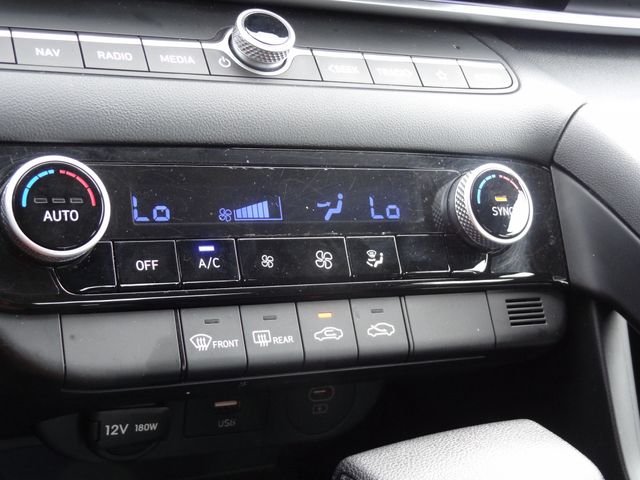 Thumbnail: 2024 Hyundai Elantra - 35