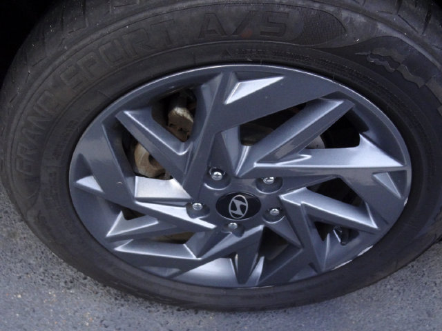 Thumbnail: 2024 Hyundai Elantra - 21