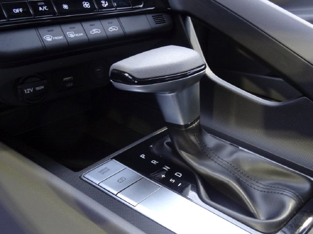 Thumbnail: 2024 Hyundai Elantra - 7