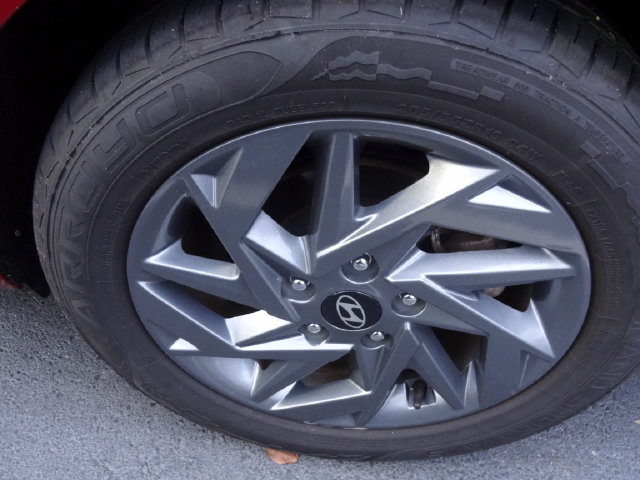 Thumbnail: 2024 Hyundai Elantra - 5