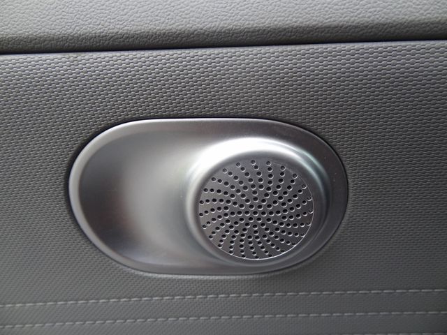 Thumbnail: 2024 Hyundai Elantra - 5