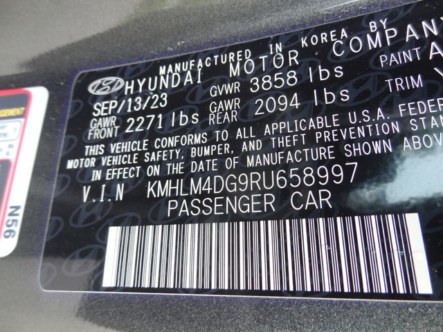 Thumbnail: 2024 Hyundai Elantra - 16