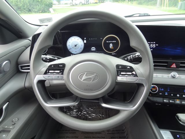 Thumbnail: 2024 Hyundai Elantra - 8