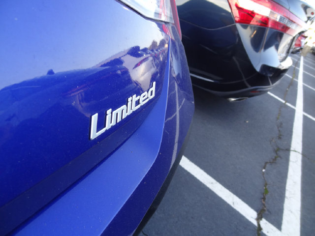 Thumbnail: 2024 Hyundai Elantra - 4