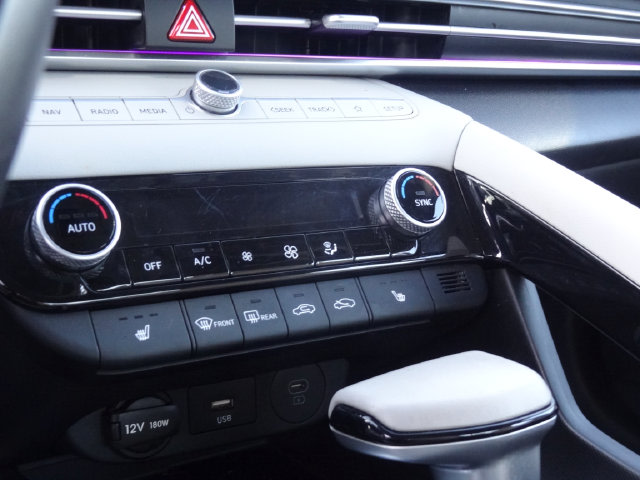 Thumbnail: 2024 Hyundai Elantra - 9