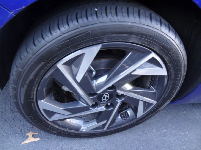 Thumbnail: 2024 Hyundai Elantra - 22