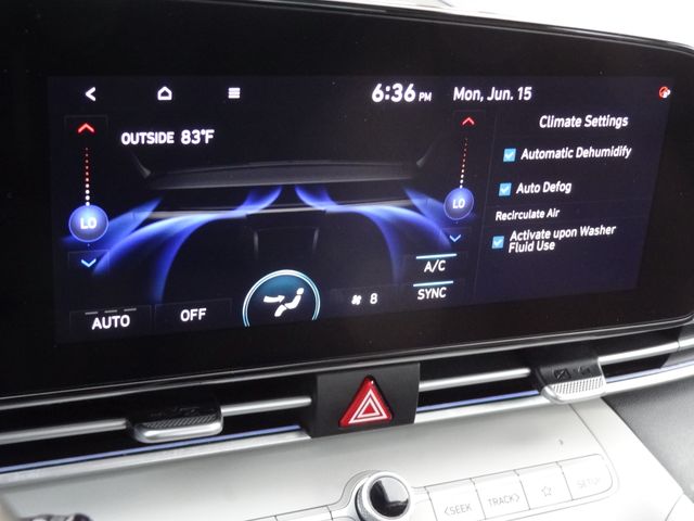 Thumbnail: 2024 Hyundai Elantra - 29