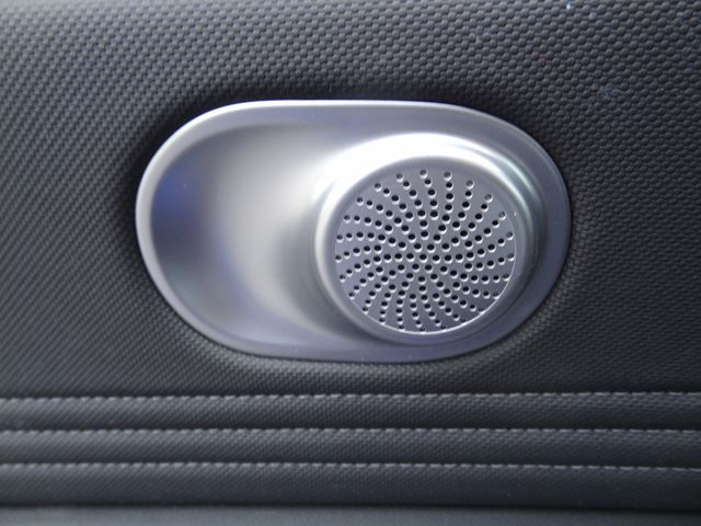 Thumbnail: 2023 Hyundai Elantra - 5