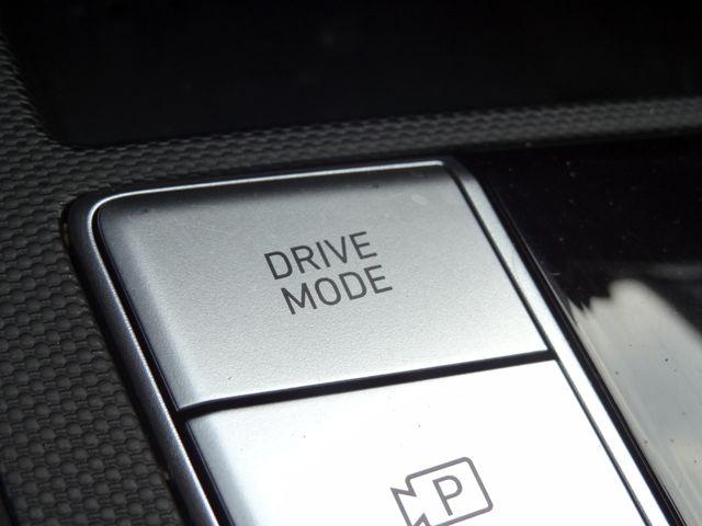 Thumbnail: 2023 Hyundai Elantra - 43