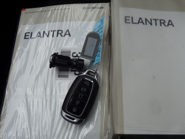 Thumbnail: 2023 Hyundai Elantra - 14