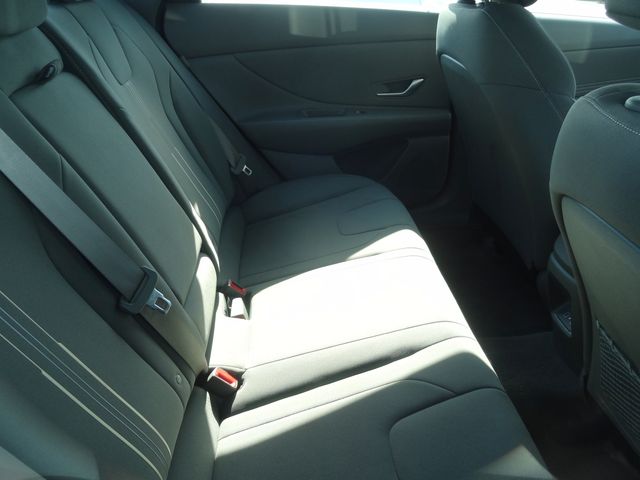 Thumbnail: 2025 Hyundai Elantra - 8