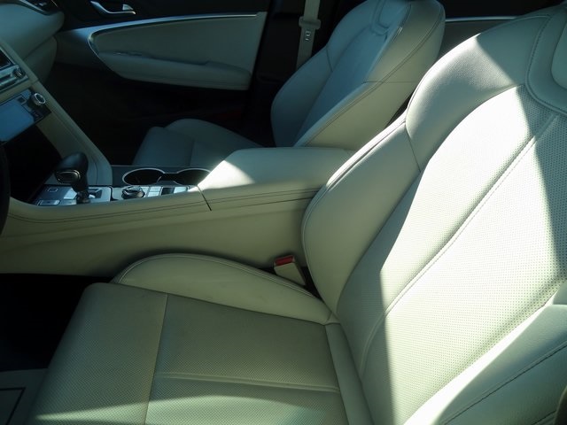 Thumbnail: 2024 Genesis G70 - 5