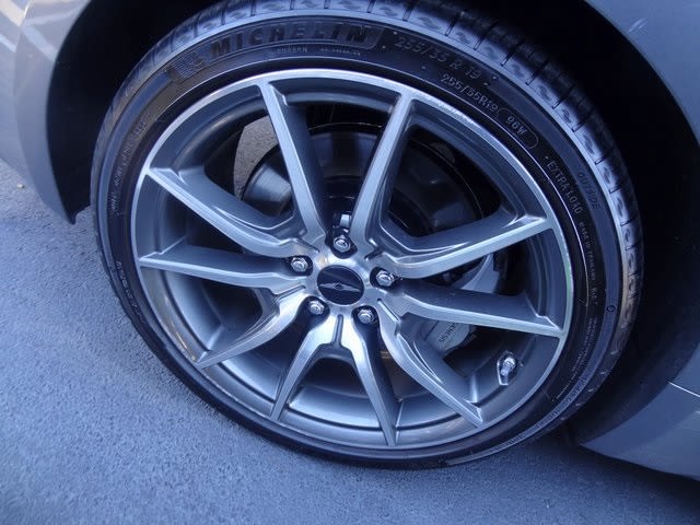 Thumbnail: 2024 Genesis G70 - 13