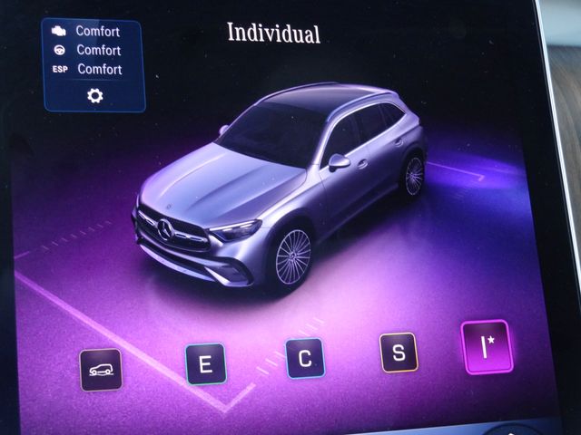 Thumbnail: 2024 Mercedes-Benz GLC - 39