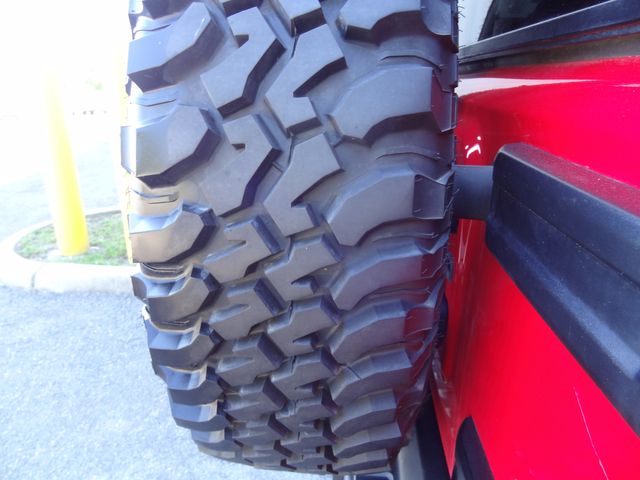 Thumbnail: 2016 Jeep Wrangler - 17