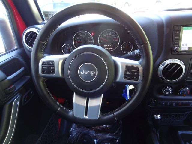Thumbnail: 2016 Jeep Wrangler - 9