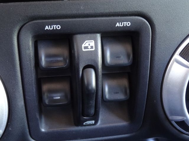 Thumbnail: 2016 Jeep Wrangler - 29