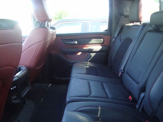 Thumbnail: 2025 RAM 1500 - 9