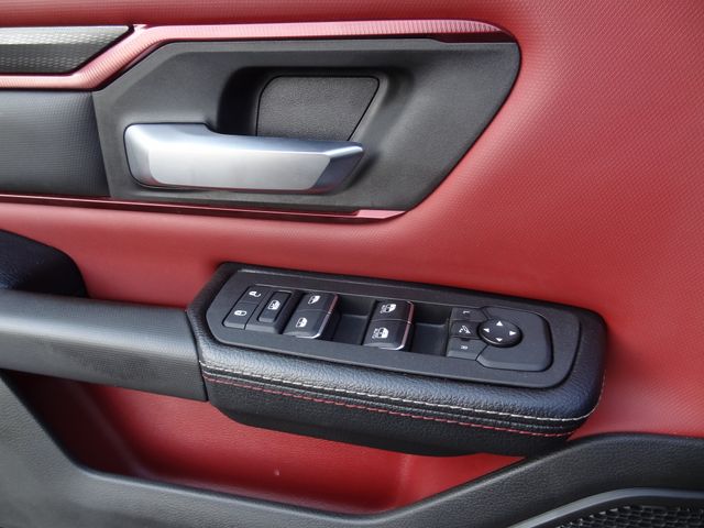 Thumbnail: 2025 RAM 1500 - 24