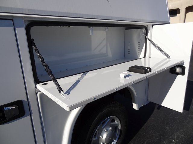 2025 Ford E-Series Cutaway Base - Photo 16