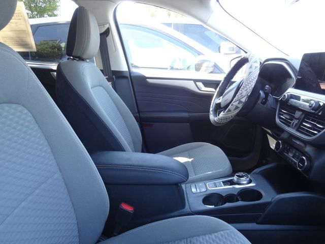 Thumbnail: 2021 Ford Escape - 8