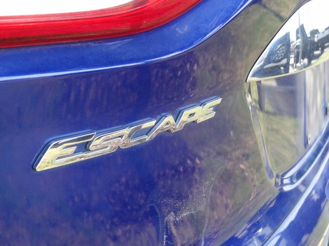 Thumbnail: 2013 Ford Escape - 17